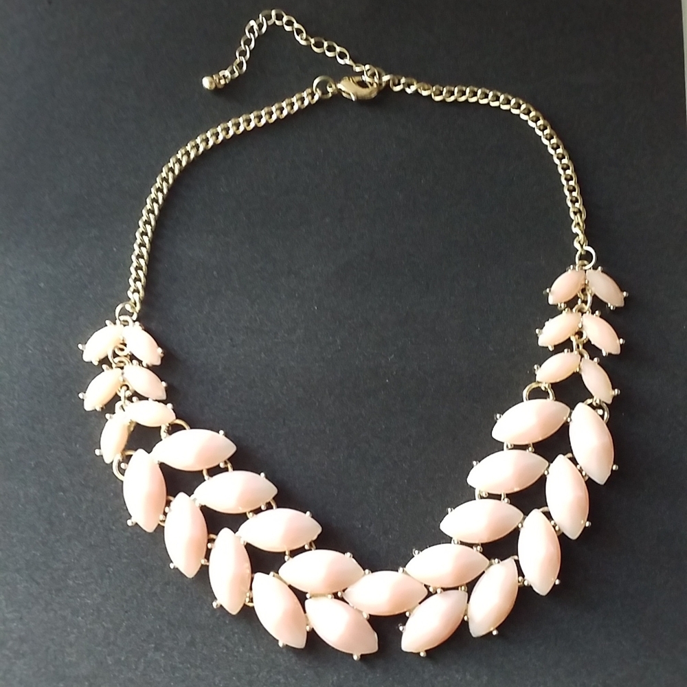 3/$25 STATEMENT Necklace Gold Tone Pink